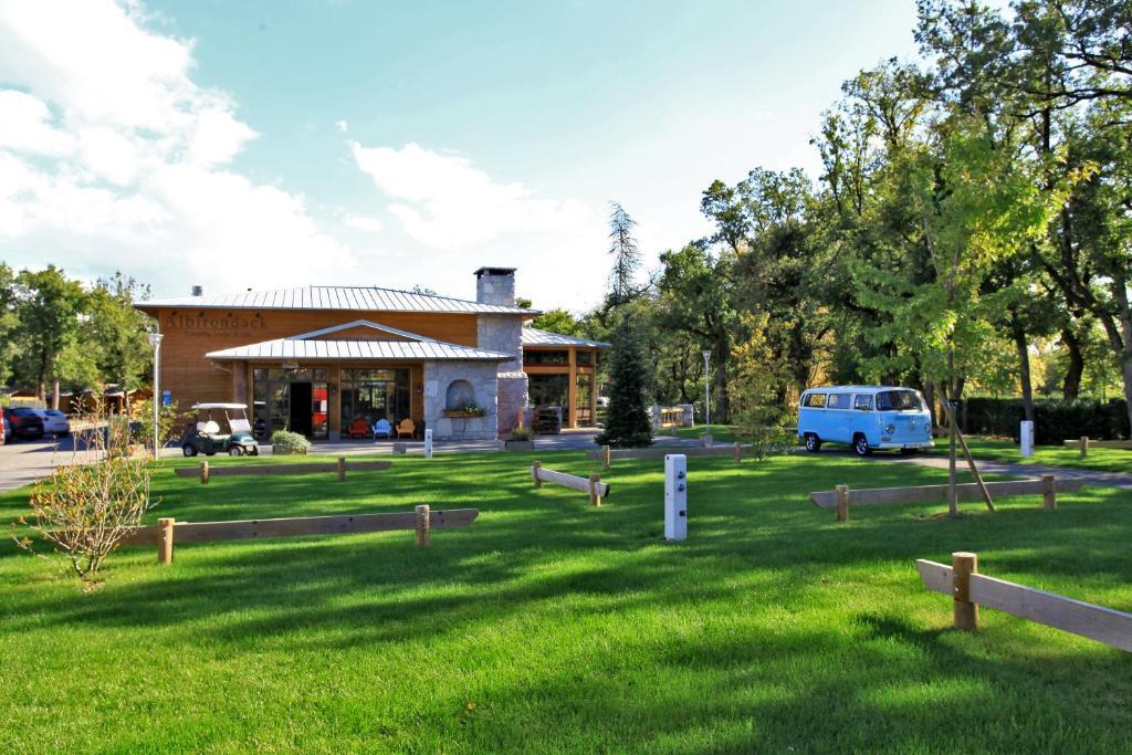 Albirondack Camping Lodge&Spa Exterior foto