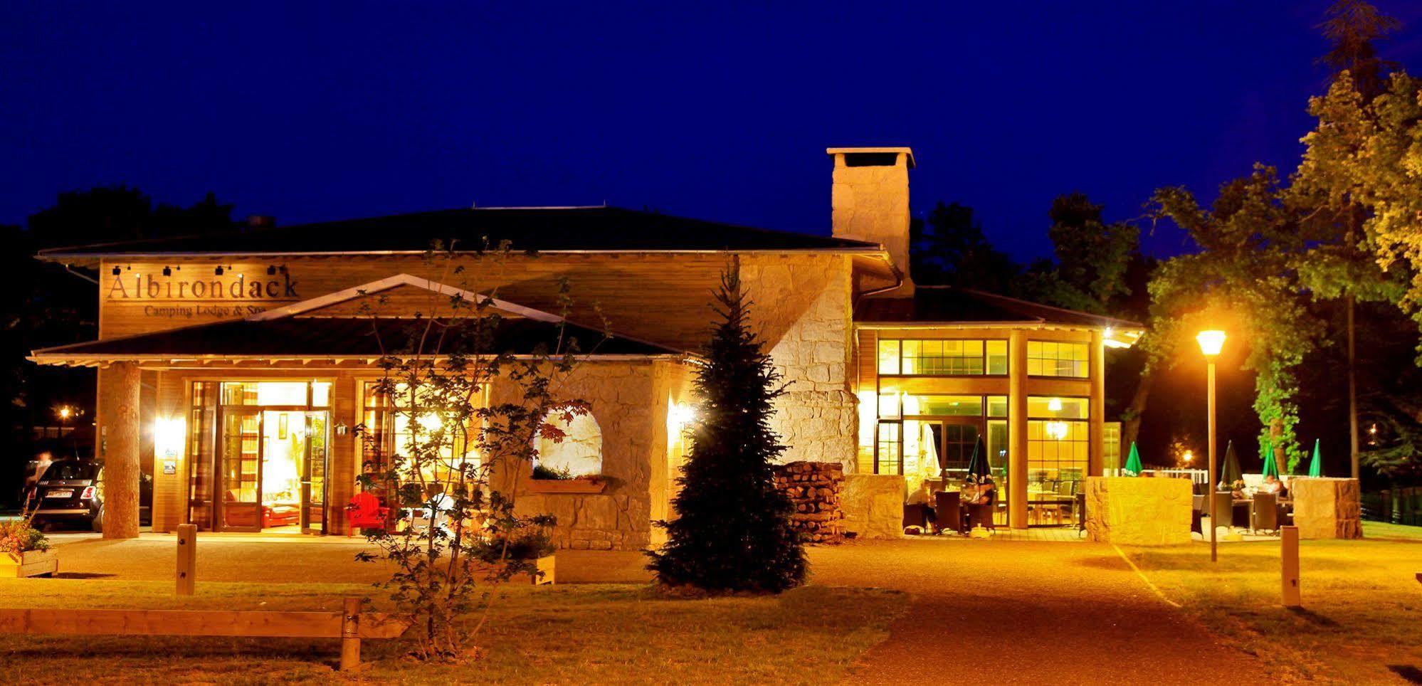 Albirondack Camping Lodge&Spa Exterior foto